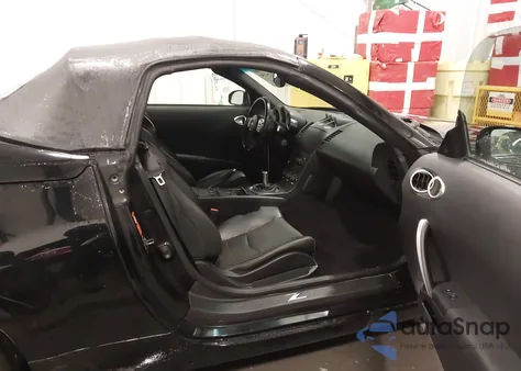 2005 Nissan 350Z Touring from USA, damaged, VIN JN1AZ36A15M752773